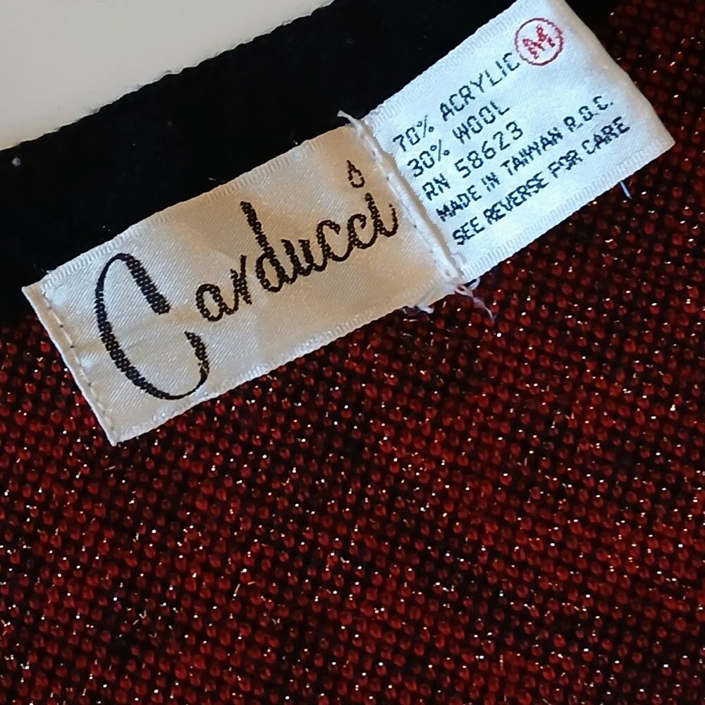 Vintage Carducci Wool Sweater Size Medium EUC - Picture 2 of 8
